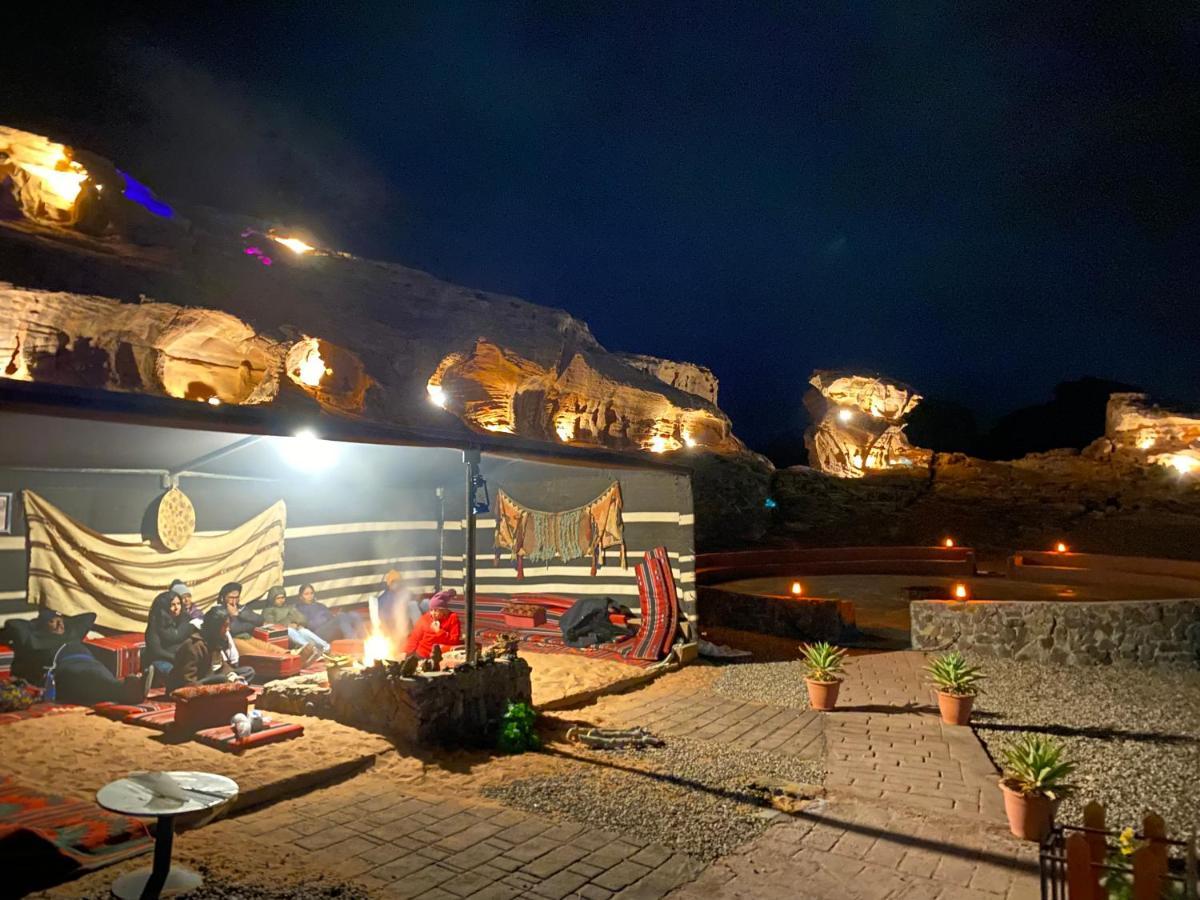 Desert Island Camp Вади Рум Екстериор снимка
